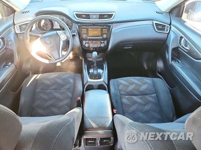 Zdjęcie 8 z 13 samochodu: 2014 NISSAN ROGUE SV VIN:5N1AT2MT1EC800657 - miniatura
