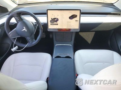 Zdjęcie 8 z 13 samochodu: 2022 TESLA MODEL 3 VIN:5YJ3E1EB5NF363112 - miniatura