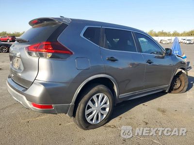 Trzecie zdjęcie samochodu z tyłu: 2018 NISSAN ROGUE S VIN:KNMAT2MT3JP512646 - miniatura