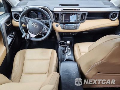 Zdjęcie 8 z 13 samochodu: 2017 TOYOTA RAV4 LIMITED VIN:2T3DFREV3HW648903 - miniatura