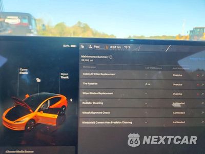 Zdjęcie 9 z 12 samochodu: 2024 TESLA MODEL 3 VIN:5YJ3E1EA8RF733885 - miniatura