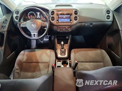Zdjęcie 8 z 13 samochodu: 2015 VOLKSWAGEN TIGUAN S VIN:WVGAV7AX5FW614621 - miniatura