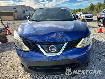 Piąte zdjęcie samochodu w środku: 2019 NISSAN ROGUE SPORT S VIN:JN1BJ1CPXKW223492 - miniatura