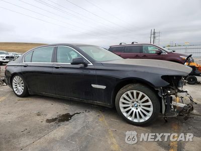 Czwarte zdjęcie samochodu z boku: 2012 BMW 750 LXI VIN:WBAKC8C56CC437359 - miniatura