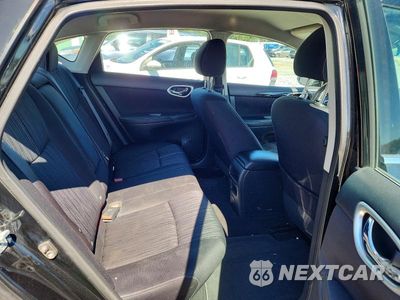 Zdjęcie 10 z 12 samochodu: 2018 NISSAN SENTRA SV VIN:3N1AB7AP4JY275819 - miniatura