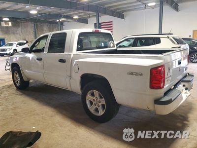 Drugie zdjęcie samochodu z przodu: 2011 DODGE DAKOTA SLT VIN:1D7RW3GK8BS608375 - miniatura