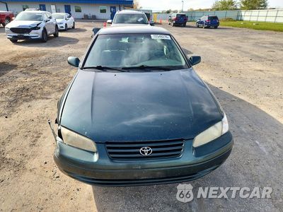 Piąte zdjęcie samochodu w środku: 1999 TOYOTA CAMRY LE VIN:4T1BG22K4XU899894 - miniatura