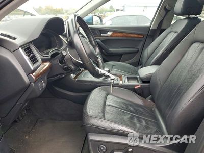 Zdjęcie 7 z 12 samochodu: 2018 AUDI Q5 PREMIUM VIN:WA1ANAFY5J2010449 - miniatura