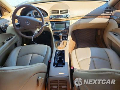 Zdjęcie 8 z 12 samochodu: 2008 MERCEDES-BENZ E 350 4MATIC VIN:WDBUF87X88B185513 - miniatura
