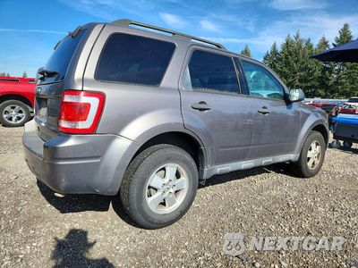 Trzecie zdjęcie samochodu z tyłu: 2012 FORD ESCAPE XLT VIN:1FMCU0D7XCKC09419 - miniatura