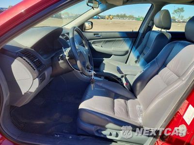 Zdjęcie 7 z 12 samochodu: 2007 HONDA ACCORD EX VIN:1HGCM56867A128339 - miniatura