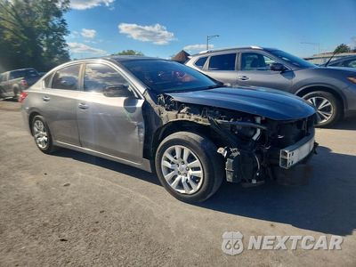Czwarte zdjęcie samochodu z boku: 2016 NISSAN ALTIMA 2.5 S VIN:1N4AL3AP3GN354459 - miniatura