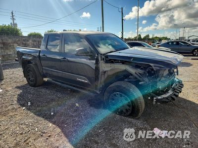 Czwarte zdjęcie samochodu z boku: 2026 TOYOTA TACOMA SR5 VIN:3TYKB5FN6TT034324 - miniatura