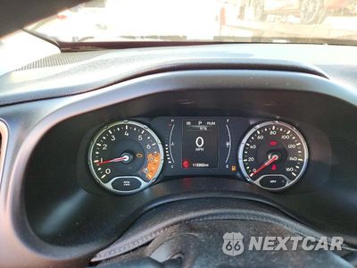 Zdjęcie 9 z 12 samochodu: 2017 JEEP RENEGADE SPORT VIN:ZACCJAAB1HPF46490 - miniatura