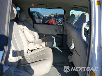 Zdjęcie 11 z 13 samochodu: 2011 TOYOTA SIENNA XLE 8-PASSENGER VIN:5TDYK3DC5BS114899 - miniatura