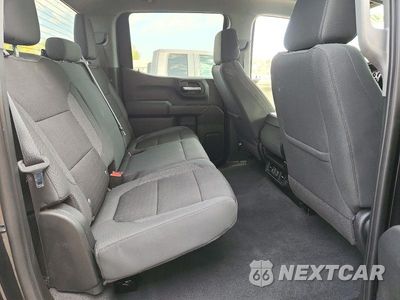 Zdjęcie 10 z 12 samochodu: 2021 CHEVROLET SILVERADO K1500 LT VIN:3GCUYDED0MG351201 - miniatura