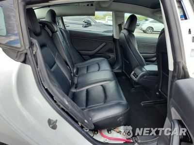 Zdjęcie 10 z 13 samochodu: 2018 TESLA MODEL 3 VIN:5YJ3E1EB9JF054625 - miniatura