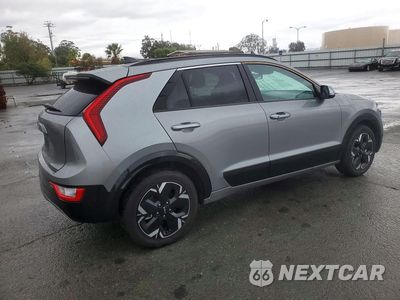 Trzecie zdjęcie samochodu z tyłu: 2024 KIA NIRO WIND VIN:KNDCR3L1XR5121594 - miniatura