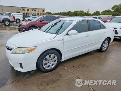 2011 TOYOTA CAMRY HYBRID 4T1BB3EK1BU131010 - główne zdjęcie licytacji z USA - miniatura