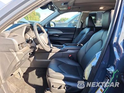 Zdjęcie 7 z 14 samochodu: 2025 TOYOTA GRAND HIGHLANDER HYBRID XLE VIN:5TDACAB55SS043789 - miniatura