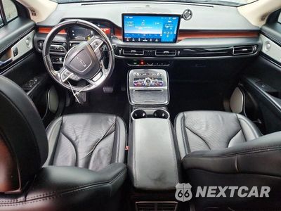 Zdjęcie 8 z 13 samochodu: 2022 LINCOLN NAUTILUS VIN:2LMPJ8KP4NBL16379 - miniatura