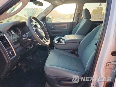 Zdjęcie 7 z 12 samochodu: 2019 RAM 1500 CLASSIC SLT VIN:1C6RR6TT4KS608561 - miniatura