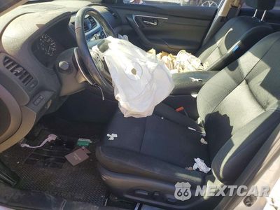 Zdjęcie 7 z 12 samochodu: 2016 NISSAN ALTIMA 2.5 SR VIN:1N4AL3AP4GC142603 - miniatura