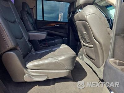 Zdjęcie 11 z 13 samochodu: 2016 CADILLAC ESCALADE ESV LUXURY VIN:1GYS4HKJ9GR395362 - miniatura