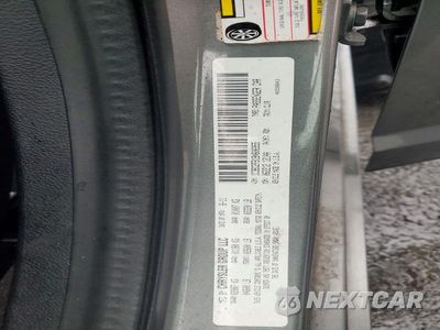 Zdjęcie 12 z 12 samochodu: 2011 CHRYSLER 200 LIMITED VIN:1C3BC2FB1BN606955 - miniatura