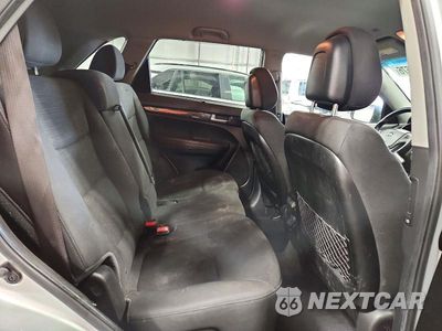 Zdjęcie 11 z 14 samochodu: 2014 KIA SORENTO LX VIN:5XYKT4A76EG462602 - miniatura