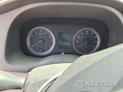 Zdjęcie 9 z 12 samochodu: 2016 HYUNDAI TUCSON ECO VIN:KM8J33A28GU203360 - miniatura