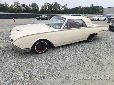 1962 FORD THUNDRBIRD 2Y83Z111188 - główne zdjęcie licytacji z USA - miniatura