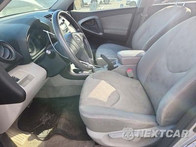 Zdjęcie 7 z 13 samochodu: 2010 TOYOTA RAV4 BASE VIN:JTMZF4DV0AD015577 - miniatura