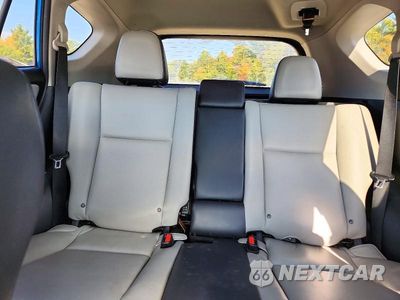 Zdjęcie 10 z 14 samochodu: 2017 TOYOTA RAV4 LIMITED VIN:2T3DFREV9HW618479 - miniatura