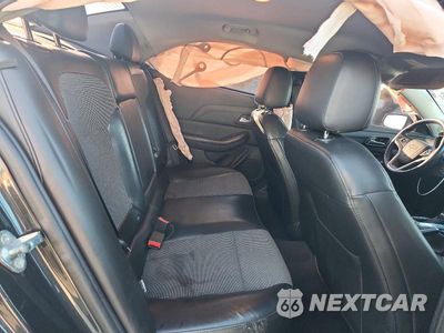 Zdjęcie 10 z 12 samochodu: 2015 CHEVROLET MALIBU 2LT VIN:1G11D5SL0FF161573 - miniatura