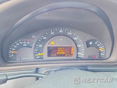 Zdjęcie 9 z 12 samochodu: 2001 MERCEDES-BENZ C 320 VIN:WDBRF64J01F111527 - miniatura