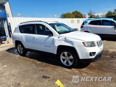 Czwarte zdjęcie samochodu z boku: 2014 JEEP COMPASS SPORT VIN:1C4NJCBA6ED576606 - miniatura