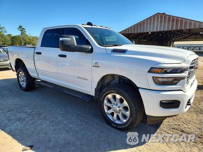 Czwarte zdjęcie samochodu z boku: 2026 RAM 2500 BIG HORN VIN:3C63R5DL3TG157517 - miniatura