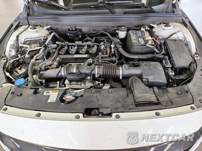 Zdjęcie 11 z 13 samochodu: 2018 HONDA ACCORD SPORT VIN:1HGCV1F34JA101268 - miniatura