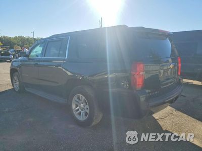 Drugie zdjęcie samochodu z przodu: 2020 CHEVROLET SUBURBAN K1500 LT VIN:1GNSKHKC2LR121757 - miniatura