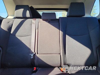 Zdjęcie 10 z 13 samochodu: 2021 TOYOTA RAV4 LE VIN:JTMLWRFV5MD131099 - miniatura