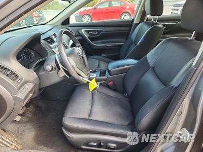 Zdjęcie 7 z 12 samochodu: 2016 NISSAN ALTIMA 2.5 SR VIN:1N4AL3AP8GC243384 - miniatura
