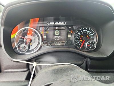 Zdjęcie 9 z 12 samochodu: 2022 RAM 1500 BIG HORN/LONE STAR VIN:1C6RREFG7NN451782 - miniatura