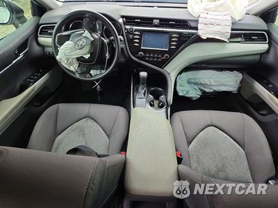 Zdjęcie 8 z 12 samochodu: 2019 TOYOTA CAMRY LE VIN:4T1B11HK3KU284829 - miniatura