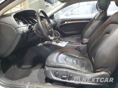 Zdjęcie 7 z 12 samochodu: 2011 AUDI A5 PREMIUM VIN:WAUCFAFR7BA047608 - miniatura