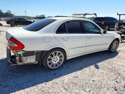 Trzecie zdjęcie samochodu z tyłu: 2008 MERCEDES-BENZ E 350 VIN:WDBUF56X88B250098 - miniatura