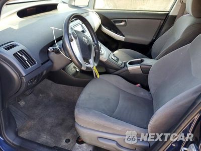 Zdjęcie 7 z 13 samochodu: 2014 TOYOTA PRIUS THREE VIN:JTDKN3DU0E0370428 - miniatura
