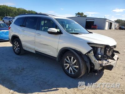 Czwarte zdjęcie samochodu z boku: 2019 HONDA PILOT EXL VIN:5FNYF6H56KB064214 - miniatura