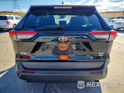 Zdjęcie 6 z 14 samochodu: 2020 TOYOTA RAV4 XLE VIN:2T3P1RFV8LC087778 - miniatura