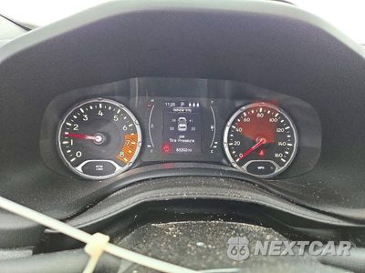 Zdjęcie 9 z 13 samochodu: 2019 JEEP RENEGADE LATITUDE VIN:ZACNJBBBXKPK92909 - miniatura